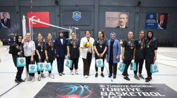 Bilgievi kursiyerleri, voleybol maçında hünerlerini konuşturdu