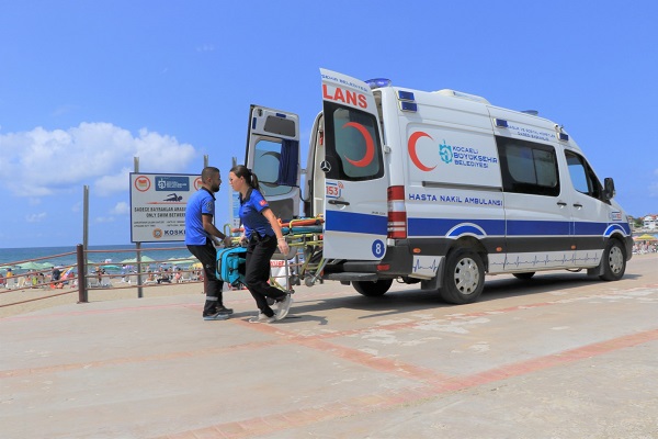 Tüm Sahillerde Ekipler Görev Başında