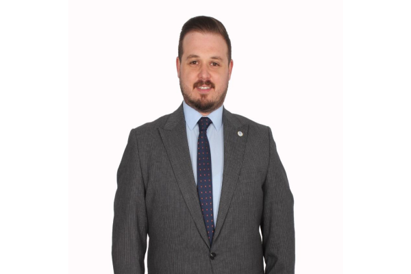 “Sanata, Sanatçıya ve Halkımıza Yapılan Baskıyı Kınıyoruz”