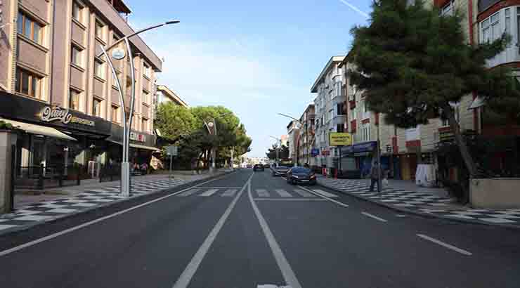 DARICA BELEDİYESİ, ULAŞIMDA CADDELERE PRESTİJ KATMAYA DEVAM EDİYOR