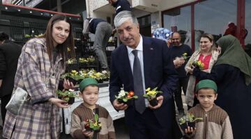 BAŞKAN ÖMEROĞLU’NDAN 8 MART’A ÖZEL PROGRAM