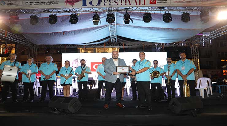 Bando ekipleri Pişmaniye Festivaline büyük renk kattılar