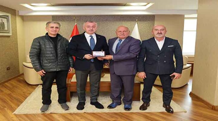 Başkan Büyükakın: Her zaman STK’larımızın yanındayız