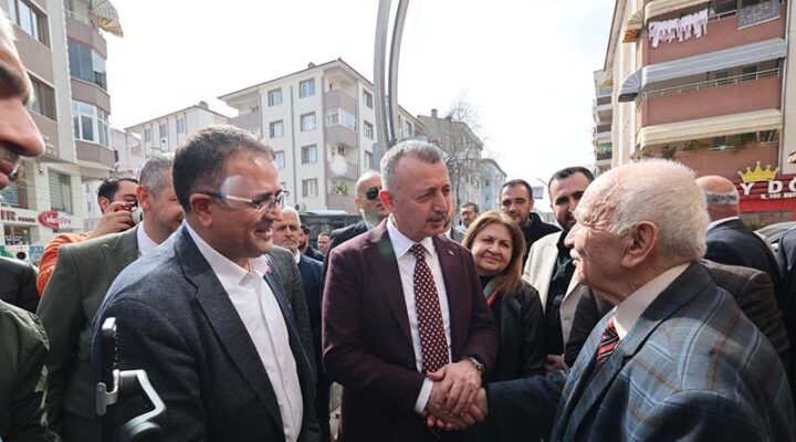 Başkan Büyükakın’dan Derince’deki önemli yatırımlara yakın takip