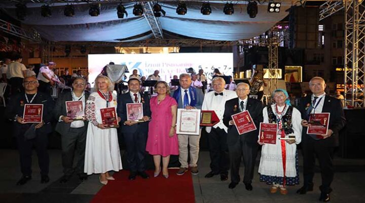 IGF Gold Star (Oscar) ödülleri İzmit’te sahiplerini buldu