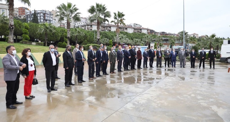 Bıyık, Darıca’nın muhtarlarıyla bir araya geldi