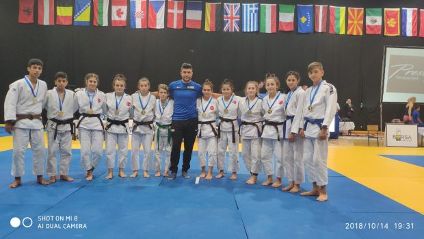 Bosna Open şampiyonu Kağıtspor oldu