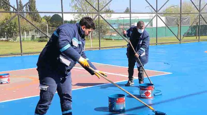 Büyükşehir, basketbol sahalarını yeniliyor