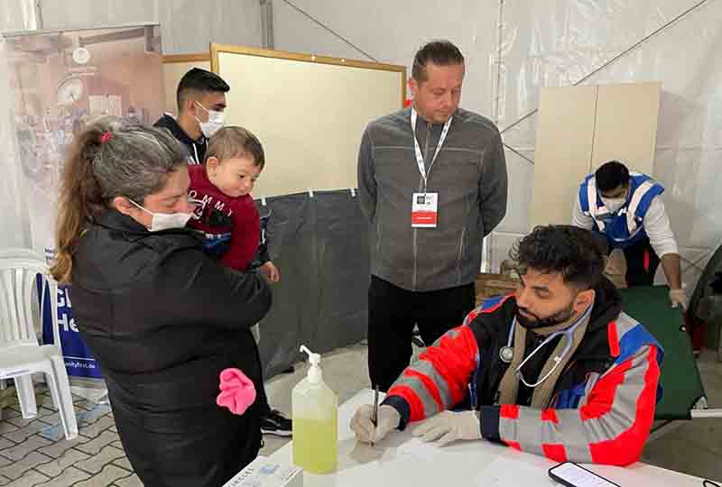 Büyükşehir’den Hatay’da Gönüllü Doktorlarla Sağlık Hizmeti