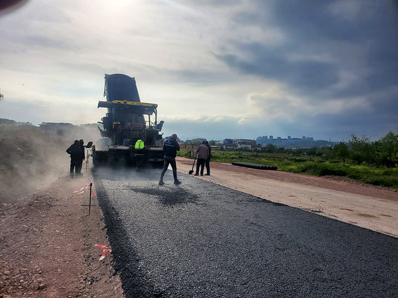 Büyükşehir’den Kartepe’de asfalt hamlesi