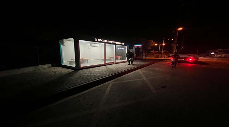 Büyükşehir’den buzlanmaya karşı yoğun mesai