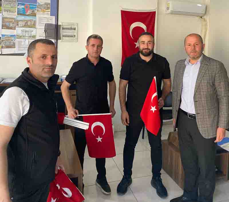 Büyükşehir’den esnafa 23 Nisan jesti