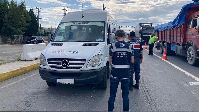 Büyükşehir’den ulaşımda 12 bin denetim