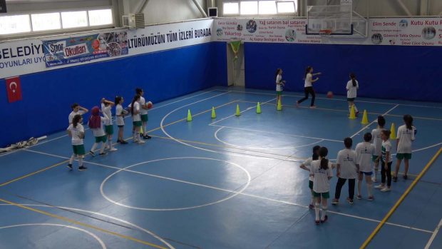 Ücretsiz Yaz Okulları 3 Bin Öğrenci İle Başladı