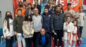 Darıca Belediyesi turnuvalara damgasını vurdu