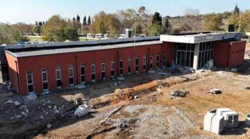 Çayırova otobüs garajında tam yol ileri   