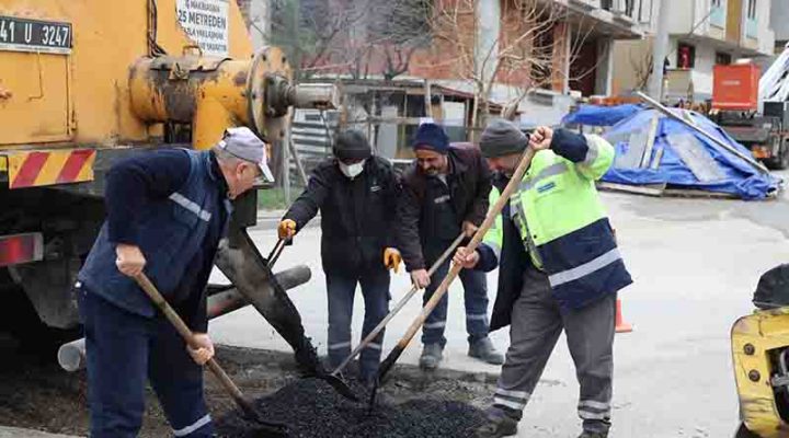 Çayırova’da Asfalt Yama Çalışması