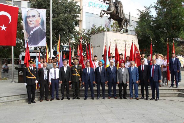 Gebze’de 30 Ağustos törenle kutlandı