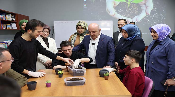 DAREN’DE yeni dönem renkli görüntülerle başladı