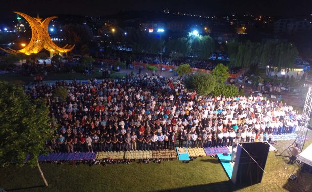 Darıca’da Kadir Gecesi Coşkusu