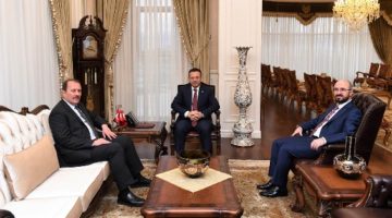 Ak Parti Genel Başkan Yardımcısı Harun Karacan, Vali Aksoy’u ziyaret etti.