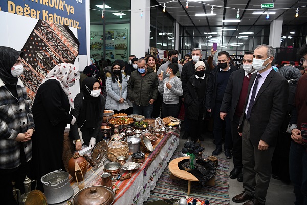 Çayırova’da “Tutum Yatırım ve Yerli Malı Haftası”