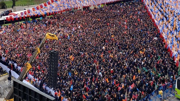 “Bu onurlu duruşun bir bedeli varsa ödemeye hazırız.”