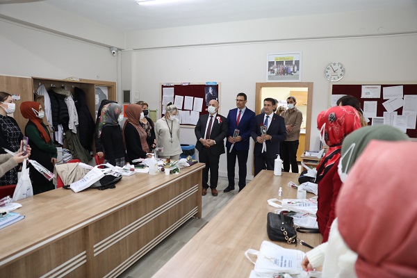 Darıca Belediyesi, öğretmenleri unutmadı
