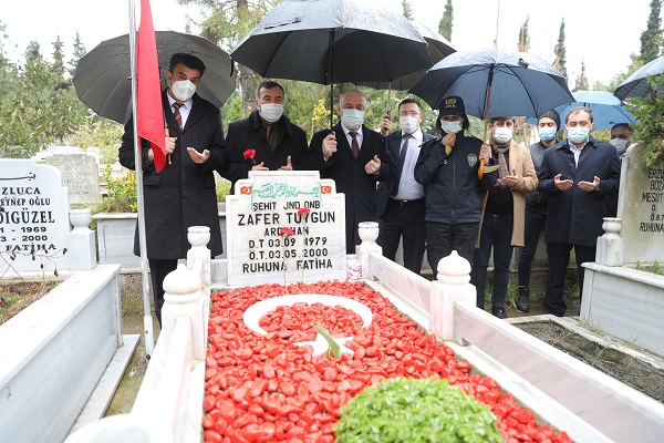 Çanakkale Zaferi’nin 106. Yıldönümünde Darıca’da tören