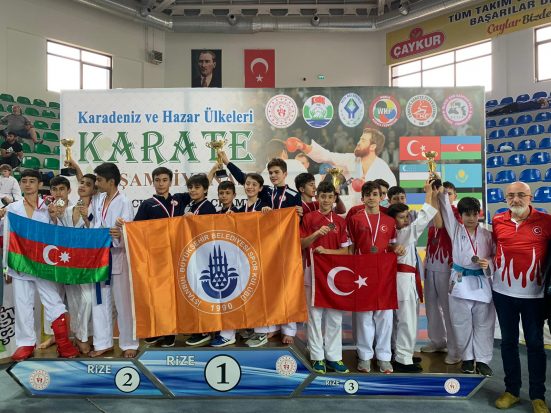 Darıcalı Milli Karatecilerden 9 Madalya