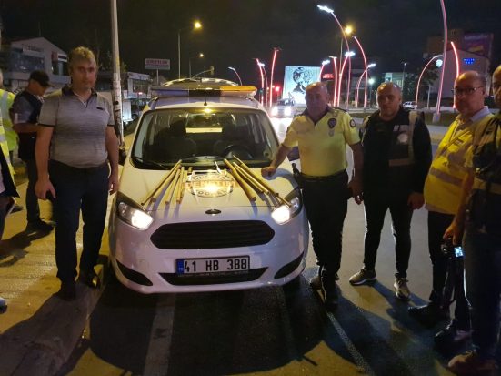 Denetimlerde ele geçirilen aletler pes dedirtti