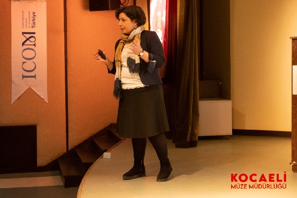 İlk konuk Ayşin Konak oldu