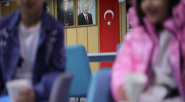 Evsiz aileye Büyükşehir’den sıcak yuva