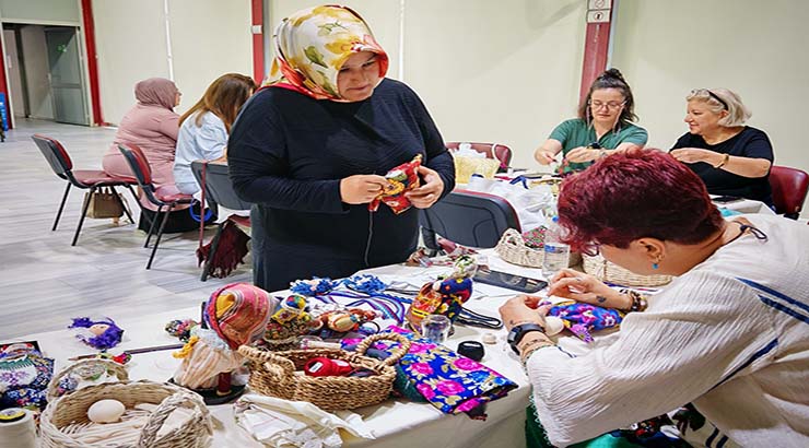 GÖLCÜK BELEDİYESİ’NDEN SANATSEVERLERE ÖZEL ATÖLYE