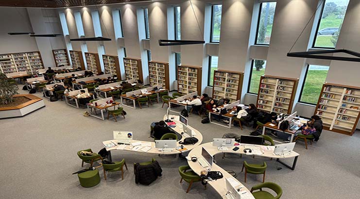 Büyükşehir’in kütüphaneleri gençlerle dolup taştı;