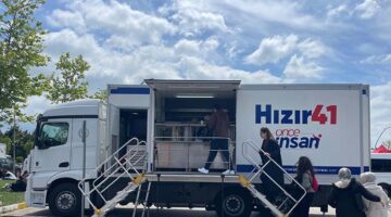 Hızır 41, Kariyer Fuarı’nda afet hazırlıklarını tanıttı