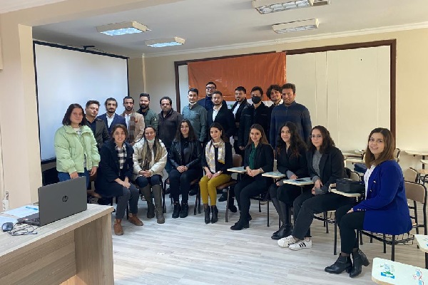 Yeni dönemde Çalışkan ile devam