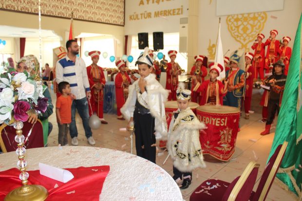 İHH Kocaeli’den Yetim Sünnet Şenliği