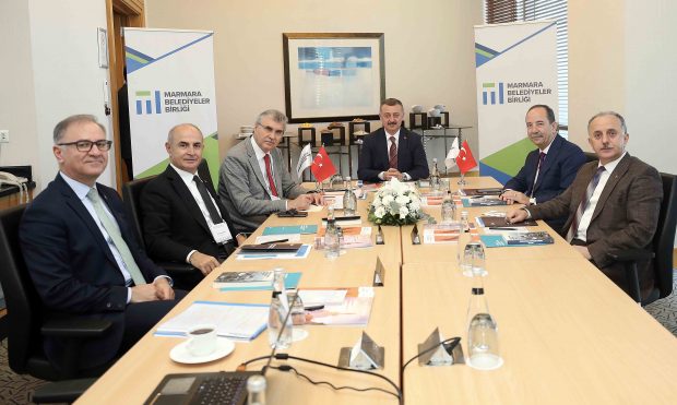 “Yerel yönetimler bölgenin tamamında aksiyon almalıdır”