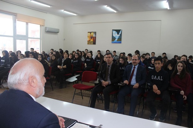 Gölcük Müftüsü İlyas Öztel’den “Sevgi ve Saygı” semineri