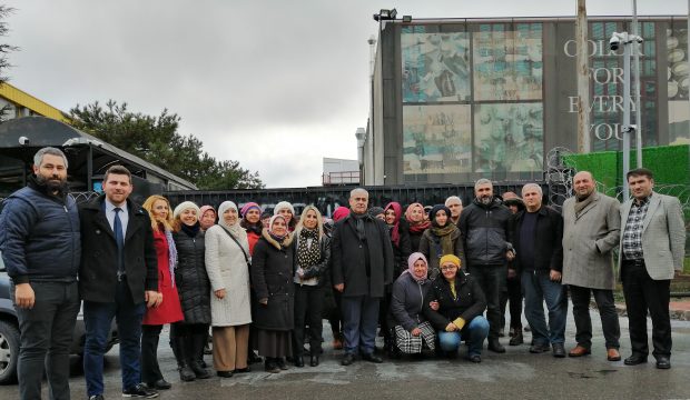 Uzunal “Haklı davanızda her türlü yanınızdayız”