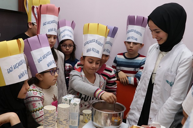 Bilgievleri öğrencilerine tatil keyfi yaşatıyor