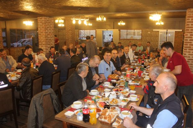 Gölcük’te ‘Geleneksel iftar Yemeği’