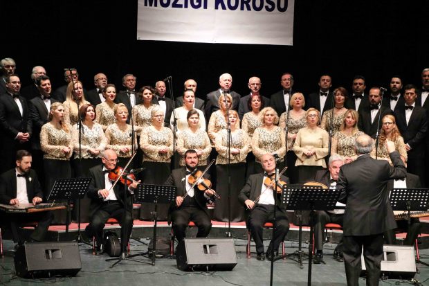 Türk Sanat Müziğinin eşsiz eserleri seslendirildi
