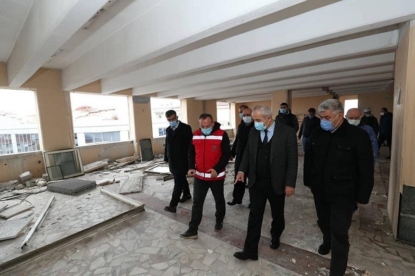 Büyükgöz, eski adliye binasında incelemelerde bulundu