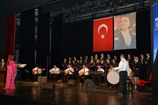 Halk Müziğinin Eşsiz Eserleri Seslendirildi
