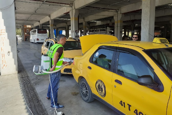 Yüzlerce Taksi Dezenfekte Edildi