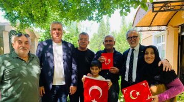 İzmit Belediyesinden Kartepe’deki Kıbrıs Gazilerine vefa ziyareti