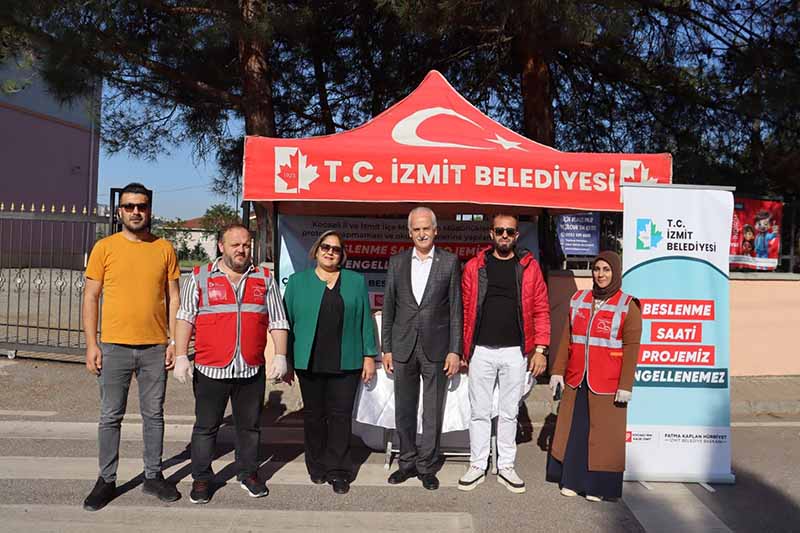 İzmit Belediyesi’nden eğitime sağlıklı dokunuş