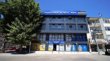 İzmit’in yeni Bilgievi Kuruçeşme’ye açıldı